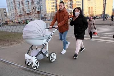 Россиянам описали порядок получения новой единовременной выплаты на детей