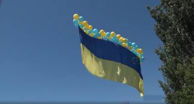 «Вас никто не кинул!»: над Донецком подняли флаг Украины, в ООС показали впечатляющие кадры