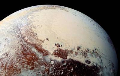 На Плутоне, вероятно, есть жидкий океан: неожиданное открытие