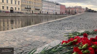 Немецкий историк демонизирует Россию вбросом о потерях украинских солдат в ВОВ