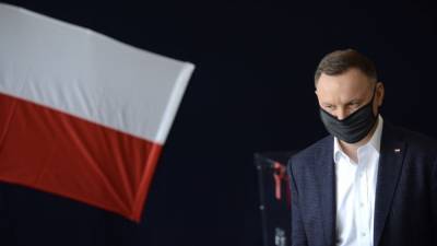 В Польше во второй тур выборов президента вышли Дуда и Тшасковский