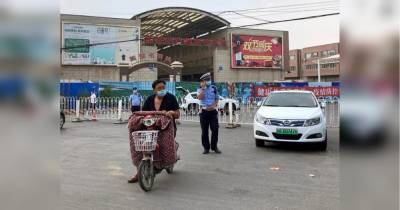 Вторая волна коронавируса: близ Пекина на карантин отправили полмиллиона человек
