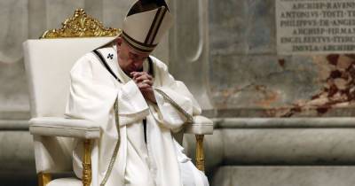 Папа Римский молится за украинцев, которые пострадали в результате разрушительных паводков