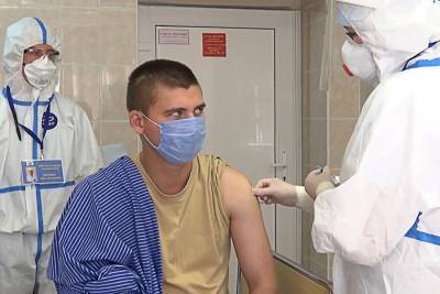 Добровольцы рассказали о своем состоянии при испытании российской вакцины от COVID-19