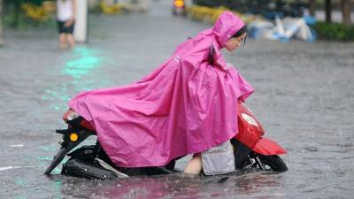 Минимум 12 человек погибли из-за ливней на юго-западе Китая