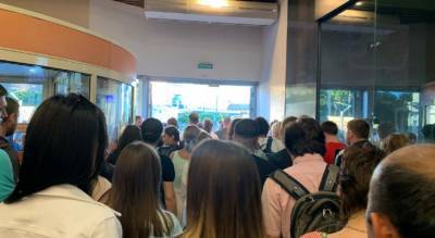 "Только открыли - и пожар": подробности эвакуации в ТЦ "Аура" в Ярославле