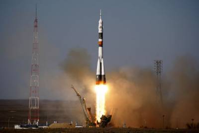 Из-за непогоды старт ракеты-носителя Vega отложен