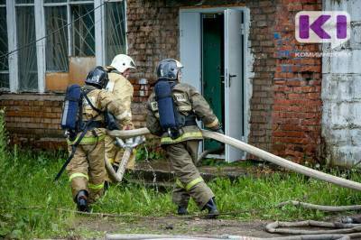 На пожаре в Сысольском районе спасли 86-летнюю пенсионерку