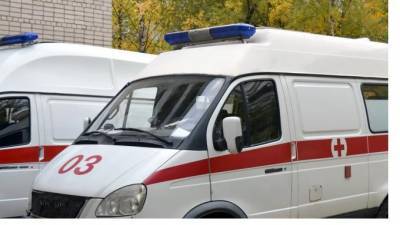 В центре Петербурга двое неизвестных избили и ограбили пьяного мужчину