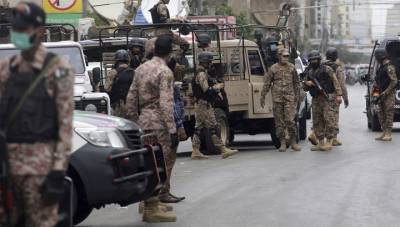 Жертвами нападения террористов в Карачи стали семь человек