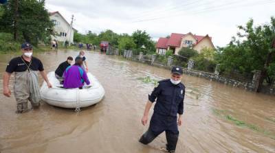 На западе Украины остаются подтоплены 70 населенных пунктов