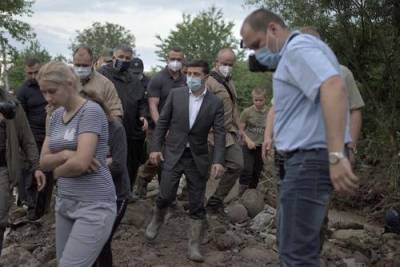 Евросоюз направил Украине экстренную помощь для борьбы с наводнением