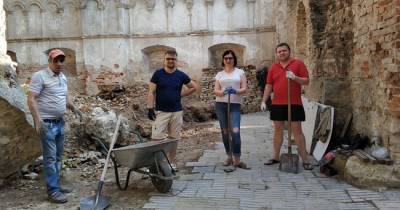 Жителей города Броды призвали присоединиться к работам в древней синагоге