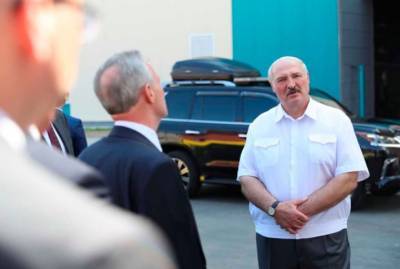 "Переживал за страну". Лукашенко признал, что дал команду задержать своего оппонента