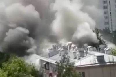 Четыре человека пострадали при пожаре в жилом доме на северо-востоке Москвы
