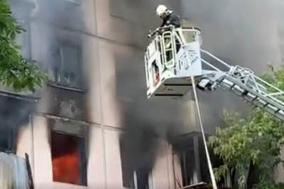 Пожар в доме на северо-востоке Москвы потушили