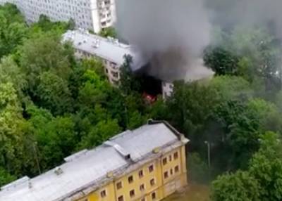 Движение на северо-востоке Москвы перекрыто из-за пожара