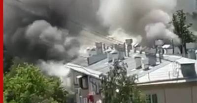 Четыре квартиры загорелись после взрыва газа на севере Москвы