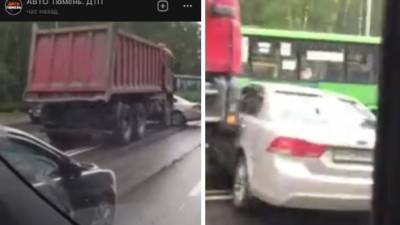 Под Тюменью грузовик MAN врезался в легковой автомобиль