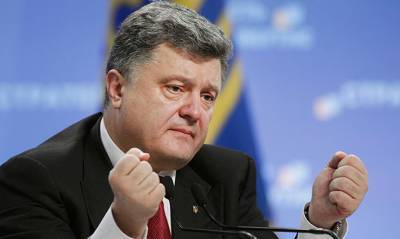 Большинство украинцев считают справедливыми дела против Порошенко