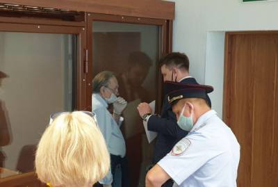 Убийца аспирантки Соколов устроил истерику в суде