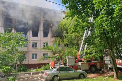 МЧС: Погибших в результате пожара в доме по улице Проходчиков нет