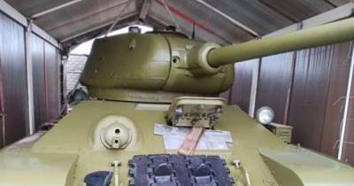 Москвич продает на Avito танк Т-34 - ren.tv - Москва