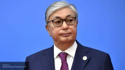 Президент Казахстана предложил оценить возможность введения жесткого карантина