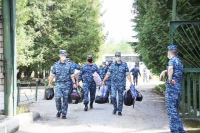 Псковские полицейские вернулись из командировки на Северный Кавказ