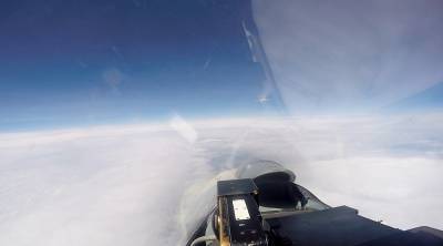 Су-27 подняли на перехват американских разведчиков над Черным морем
