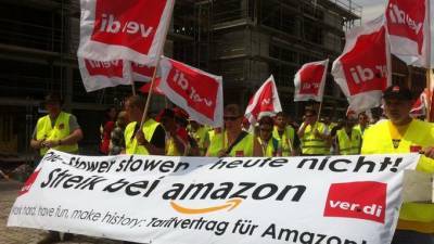 Сотрудники Amazon вышли на забастовку из-за вспышки коронавируса среди коллег