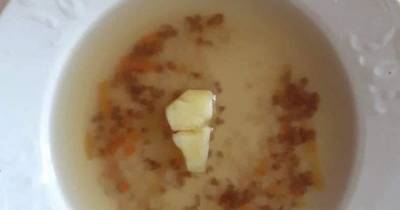 В Полтаве соцсети взорвались возмущениями из-за фото жидкого супа, которым кормят пациентов в больнице