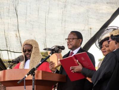 Бывший церковный деятель одержал победу на президентских выборах в Малави