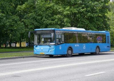 Автобусы трех маршрутов в Москве приостановят работу с 1 июля
