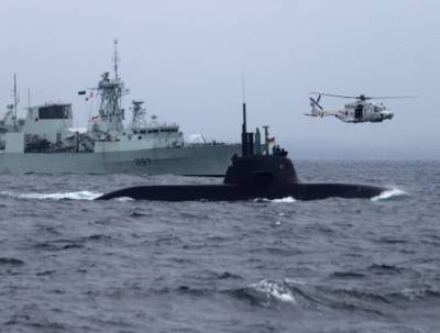 «Стремительный мангуст» ищет российские субмарины в Атлантике