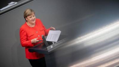 Ангела Меркель - Хорст Зеехофер - Олаф Шольц - Маркус Зедер - Берлин - Впервые за три года рейтинг союза ХДС/ХСС вырос до 40% - germania.one - Германия