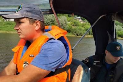Тульские спасатели разъяснили тулякам правила безопасного поведения на воде
