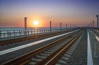 По Крымскому мосту 30 июня проедут два первых грузовых поезда