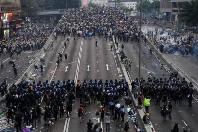 В Китае приняли закон о нацбезопасности Гонконга