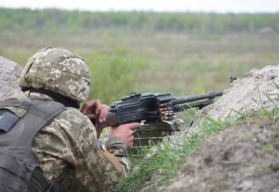 Сутки в ООС: боевики 12 раз обстреляли украинские позиции, есть раненые