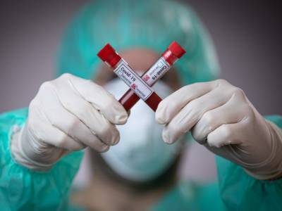 В Украине зафиксировано более 700 новых случаев заражения коронавирусом