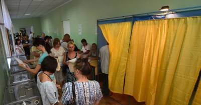 С завтрашнего дня украинцы смогут изменить избирательный адрес: 5 шагов, как это сделать