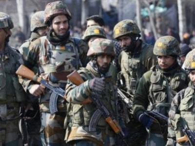 СМИ: Индия и Китай продолжают концентрацию войск в Восточном Ладакхе