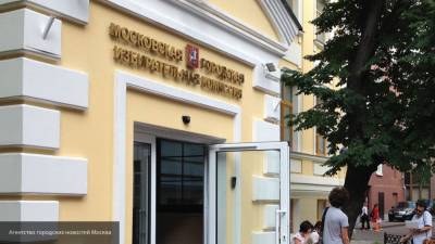 Мосгоризбирком опроверг данные о "соревновании по числу голосующих" между комиссиями