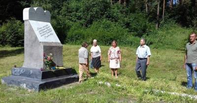 В Хмельницкой области провели церемонию в память о жертвах еврейского погрома