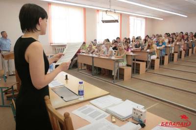Абитуриенты, сдающие ЦТ по русскому языку и математике, будут находиться в равных условиях