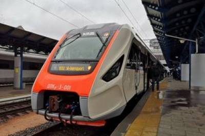 В Волынской и Ровенской областях возобновили работу пригородные поезда: маршруты