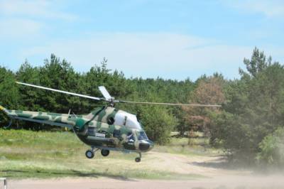 В Черниговской области проходят испытания модернизированного ударного вертолета Ми-2МСБ