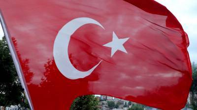 МИД Турции обвиняет Францию в попытках усилить позиции России в Ливии