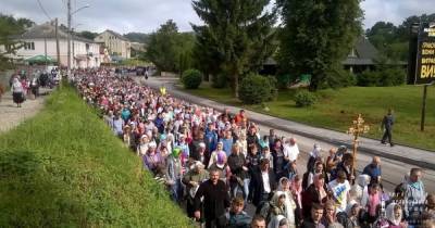 Онуфрий впервые за много лет отменил крестный ход к годовщине Крещения Киевской Руси. Документ